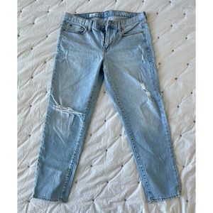 GAP 1969 Sexy Boyfriend Jeans
